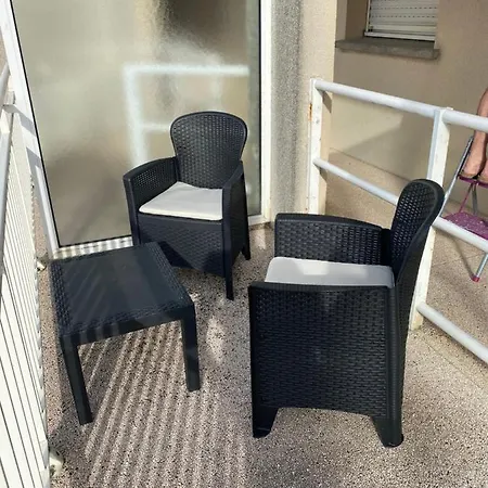 Les Rameaux, Superbe Vue Mer, * Вимере